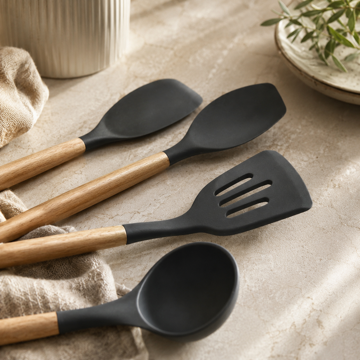 Set de Utensilios de Cocina x4 con Mango de Madera